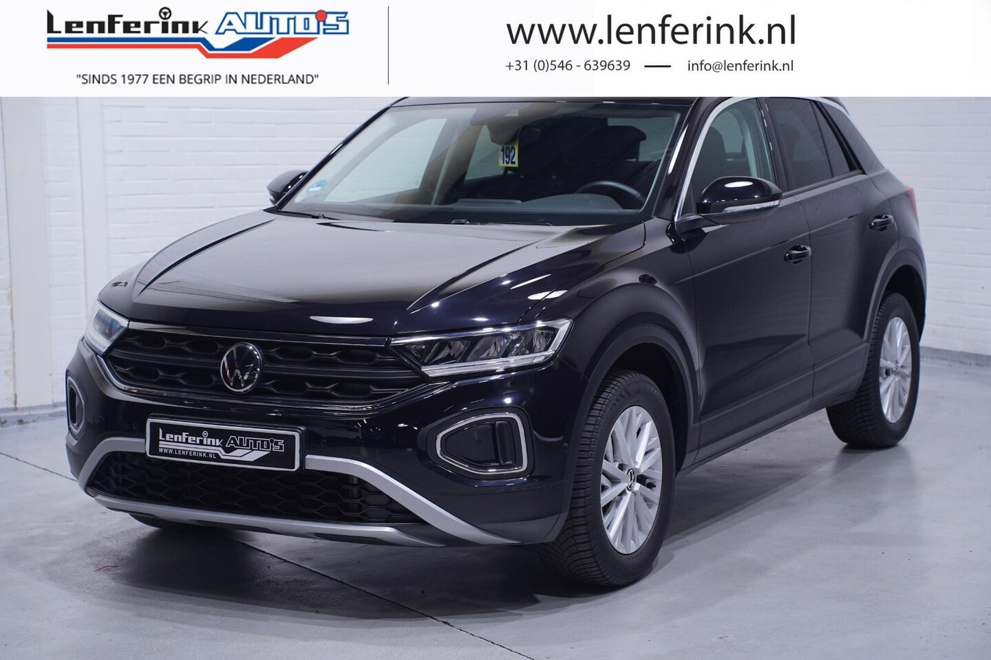 Volkswagen T-Roc - 1.0 TSI Life Navi Apple Carplay Camera PDC v+a 1e Eigenaar NAP - AutoWereld.nl