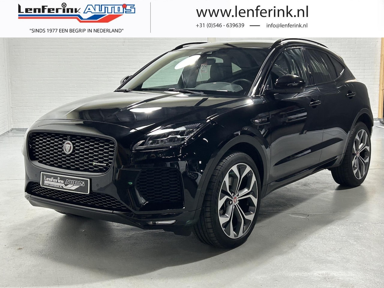 Jaguar E-Pace - P200 R-Dynamic HSE AWD Aut. 200 pk Panodak Black Pack, Apple Carplay, Navi, 360 Camera, Le - AutoWereld.nl