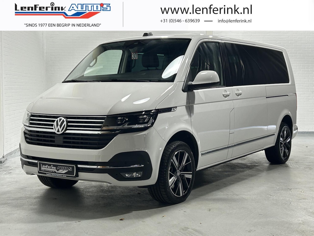 Volkswagen Transporter - 2.0 TDI 204 pk L2H1 Highline 2x Elek. Schuifdeur Leder Duo, Parkeerhulp, LED, Navi, Elek. - AutoWereld.nl