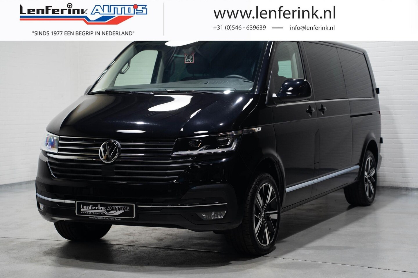 Volkswagen Transporter - 2.0 TDI 204 pk DSG Highline Dubbel Cabine Navi Leder Duo Grijs, 2x Elek. Schuifdeur, Adapt - AutoWereld.nl