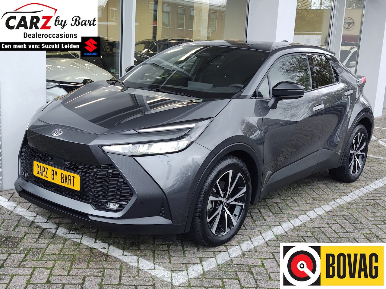 Toyota C-HR - 1.8 HYBRID 140 DYNAMIC Stoelverwarming | Dodehoeksensor | Keyless | Navi - AutoWereld.nl