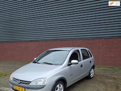 Opel Corsa - 1.4-16V Comfort met APK en kleine beurt