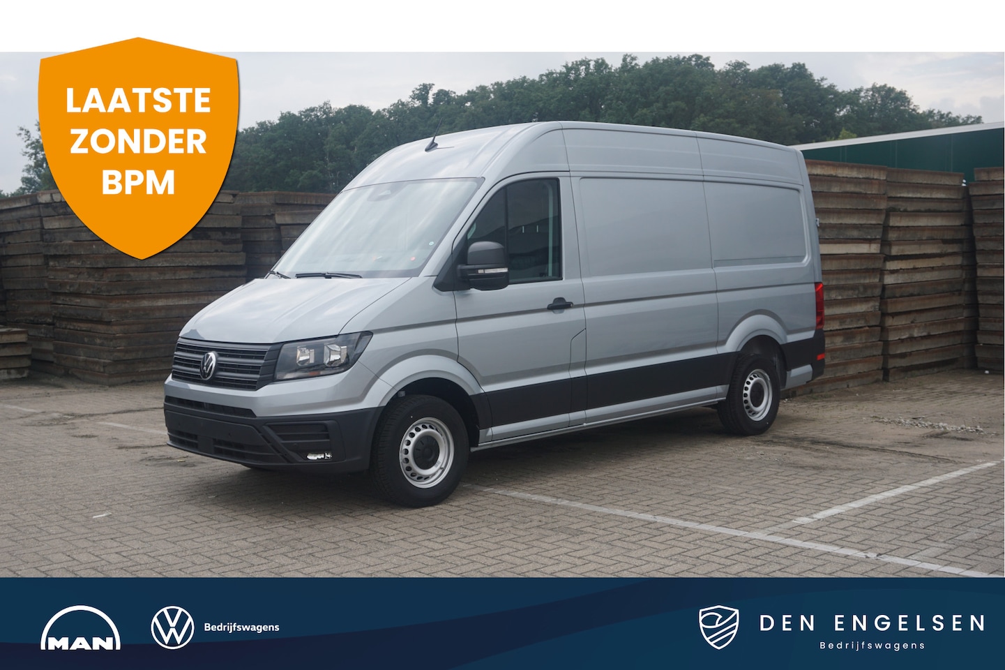 Volkswagen Crafter - 30 2.0 TDI 140PK L3H3 Automaat Highline, Modeljaar 2025, App Connect, Trekhaak - AutoWereld.nl