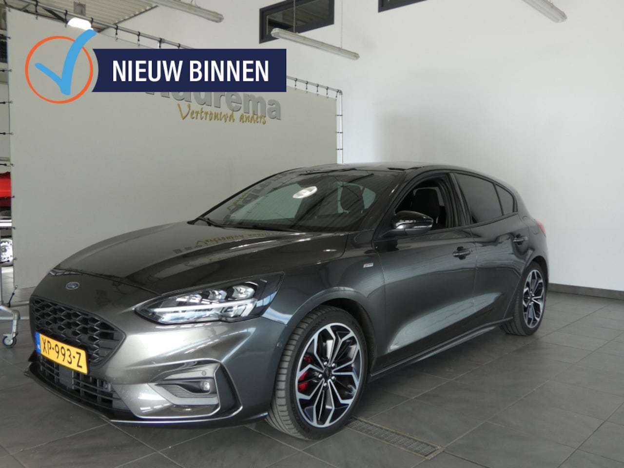 Ford Focus - 1.5 EcoBoost STi line B&O sound 18 inch Winter & park. - AutoWereld.nl