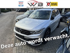 Volkswagen Tiguan - 1.4 TSI eHybrid R-Line I Trekhaak I Head-Up I 360Camera