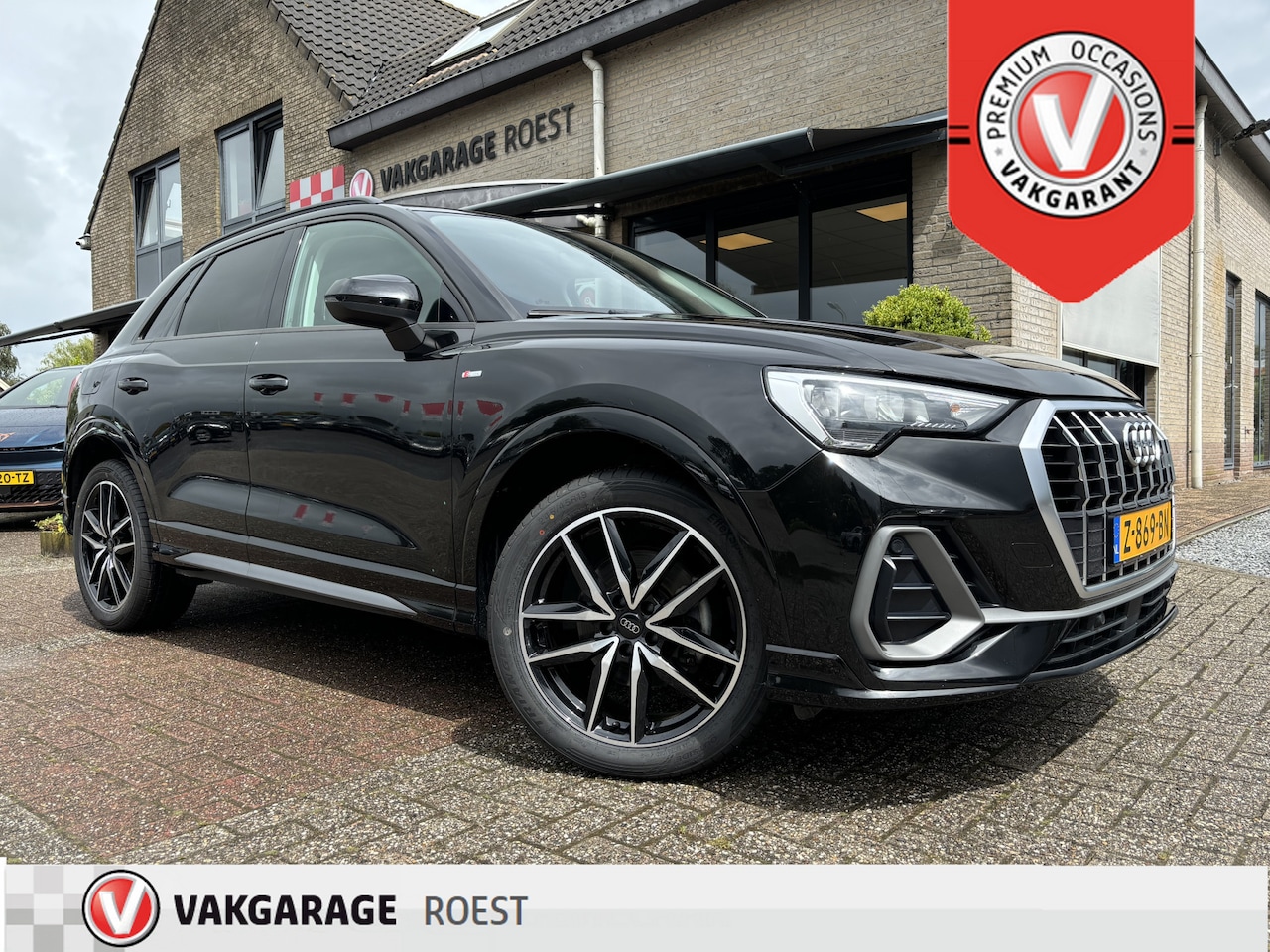 Audi Q3 - 35 TFSI Automaat S-Line Full LED / Sportinterieur / Keyless - AutoWereld.nl