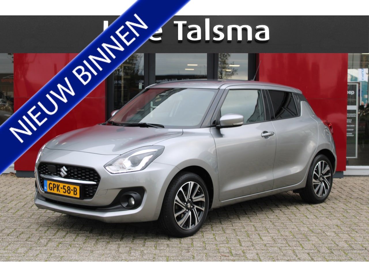 Suzuki Swift - 1.2 Style Smart Hybrid | Navigatie | Climate Control | Cruise Control Adaptief | Dab - AutoWereld.nl