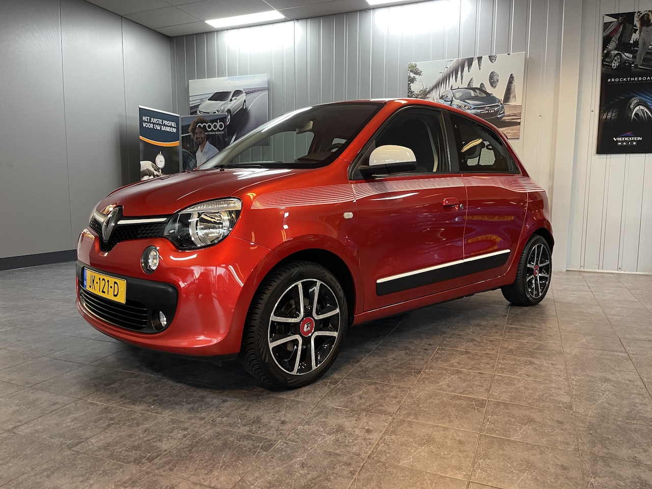 Renault Twingo - 0.9 TCe Dynamique Climate control, Trekhaak, Parkeersensoren. - AutoWereld.nl