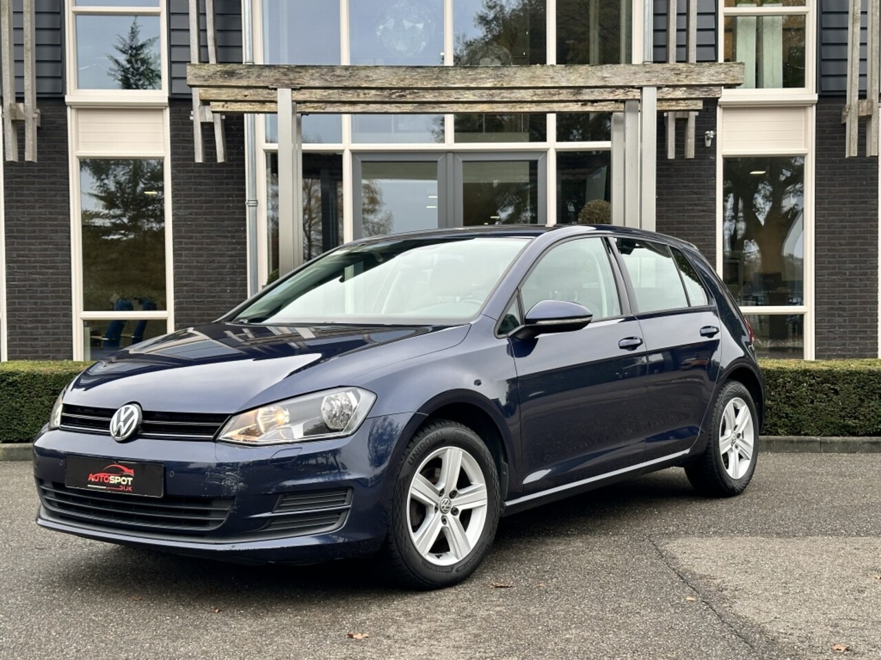 Volkswagen Golf - 1.2 TSI Comfortline 1.2 TSI Comfortline - AutoWereld.nl