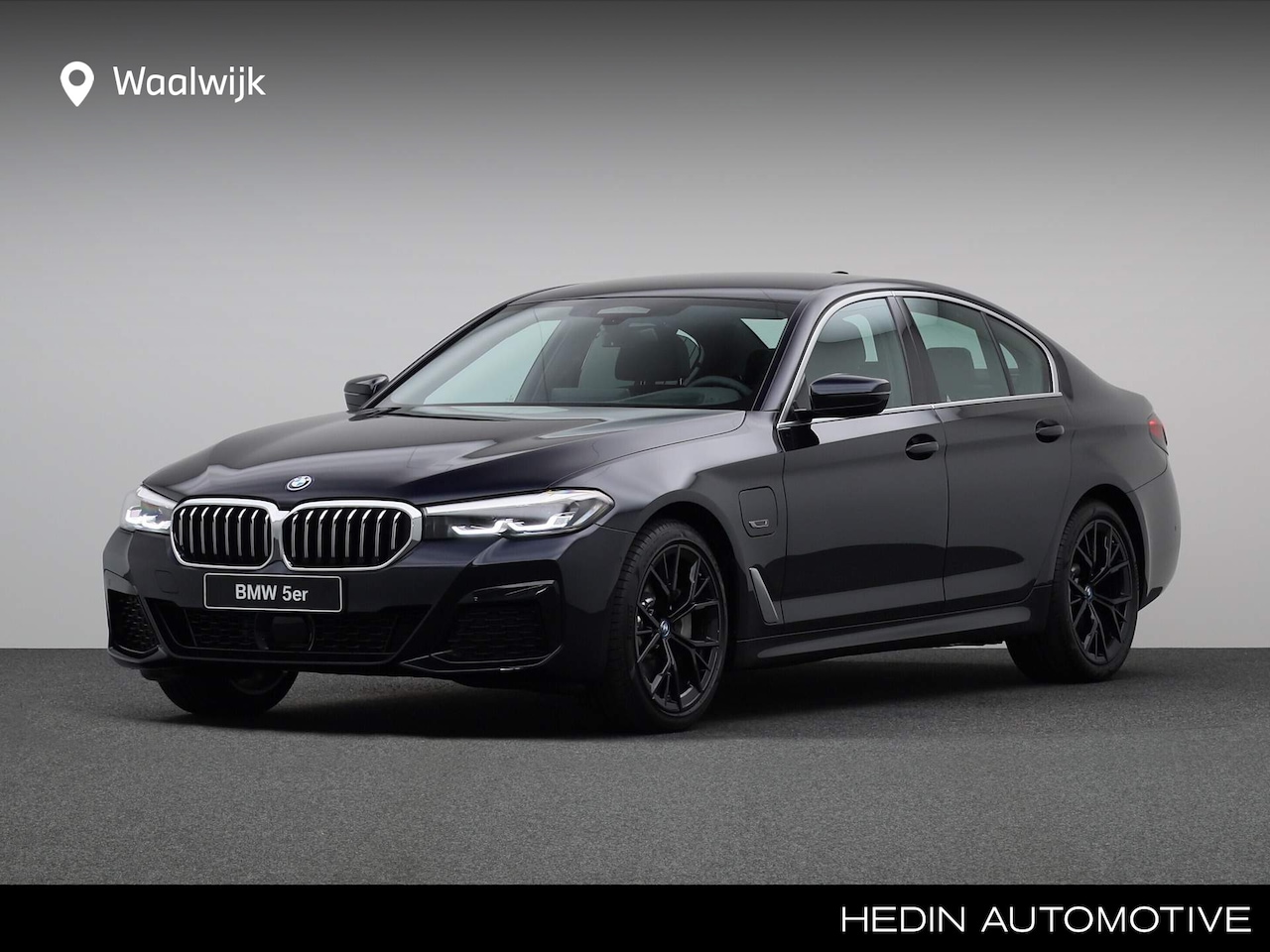 BMW 5-serie - Sedan 530e Business Edition Plus | M Sportpakket | Head-Up Display | Comfortstoel met memo - AutoWereld.nl