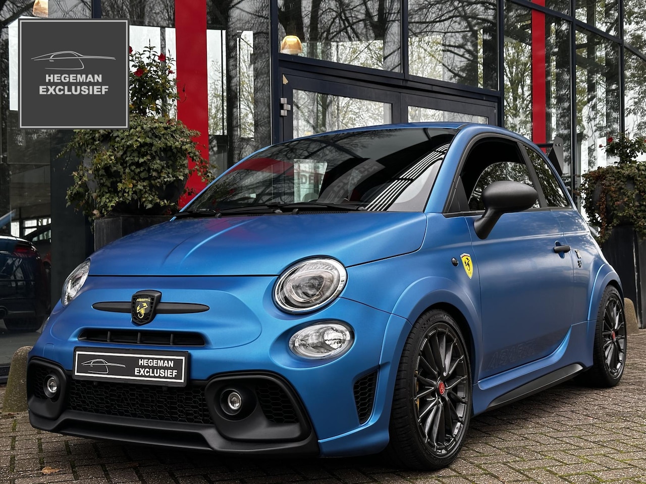 Abarth 595 - 1.4 T-Jet Abarth Competizione | SABELT | BC-RACING Schroefset | BLU RALLY | DAB | Navi | E - AutoWereld.nl