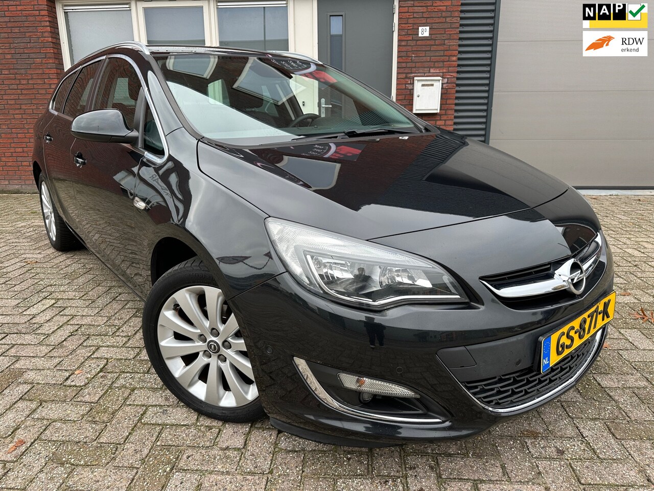 Opel Astra Sports Tourer - 1.4 Turbo Sport / Camera / Leder / Navi / PDC / Cruise - AutoWereld.nl