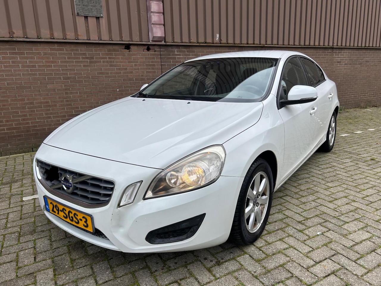 Volvo S60 - 2.0 D3 Momentum Automaat Navi Stoelverw. Cruise - AutoWereld.nl