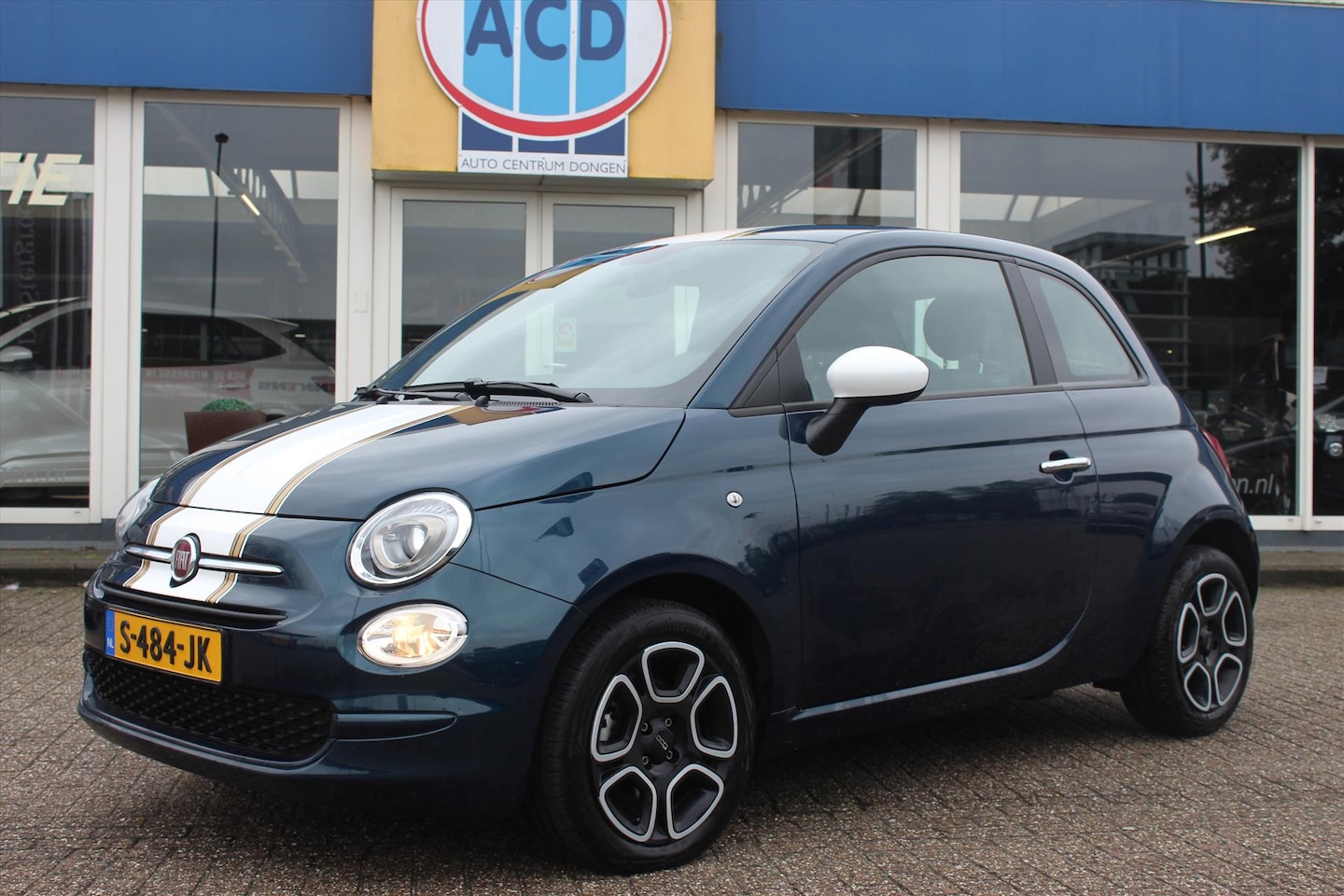 Fiat 500 - 1.0 70pk Hybrid eco Club | Airco | Cruisecontrol | Uconnect 7"touchscreen | Spiegels wit+s - AutoWereld.nl