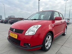 Suzuki Swift - 1.5 Exclusive Keyless Airco LMV met Nieuwe Koppeling