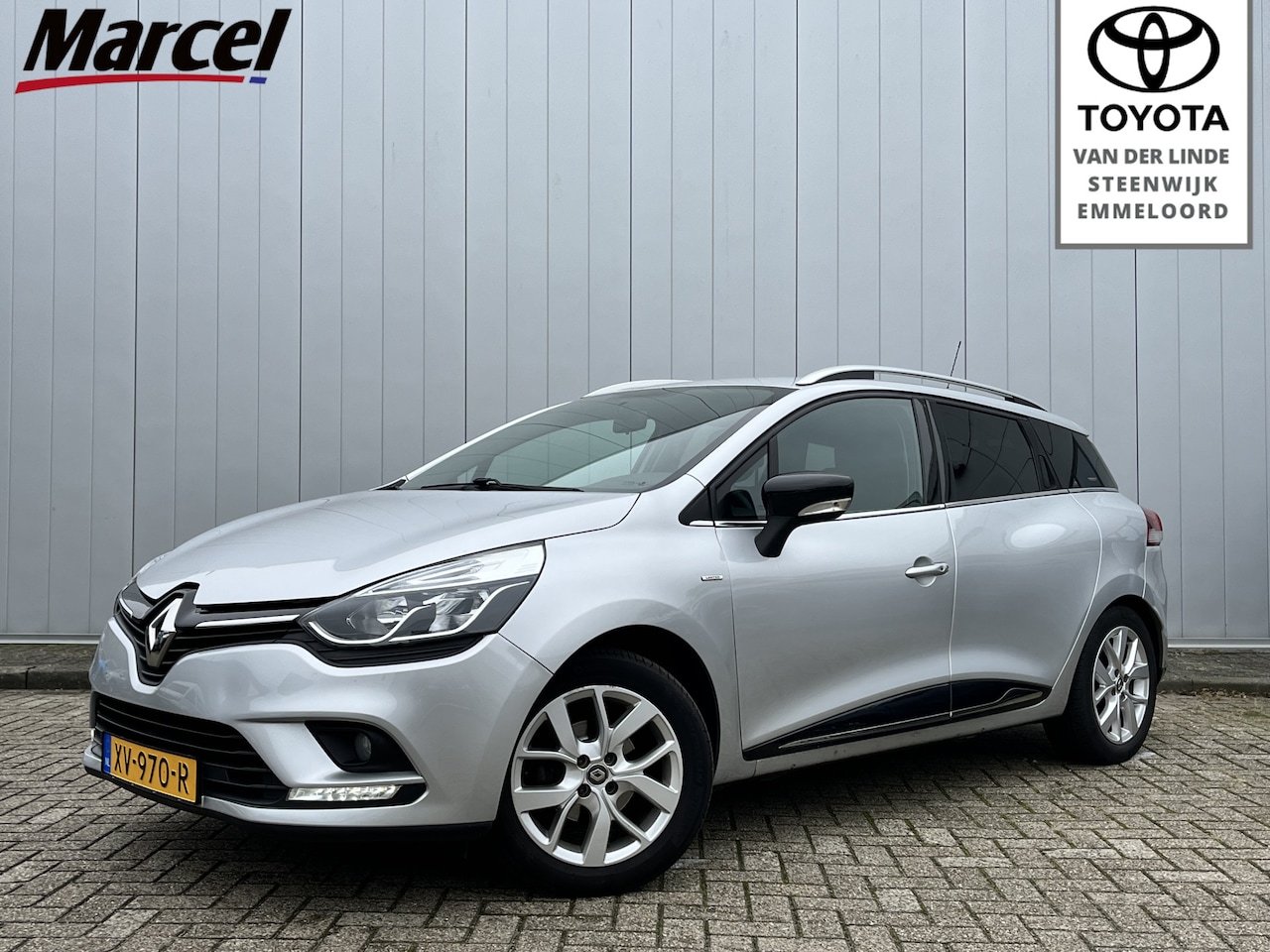 Renault Clio Estate - 0.9 TCe Limited Airco Cruise Lichtmetaal Trekhaak Inclusief Winterset! - AutoWereld.nl