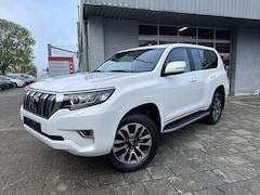 Toyota Land Cruiser - 2.8 D-4D-F Professional Window Van Automaat 204pk |Nieuw, 10Km. | Off-Road-Pakket | 5-Deur