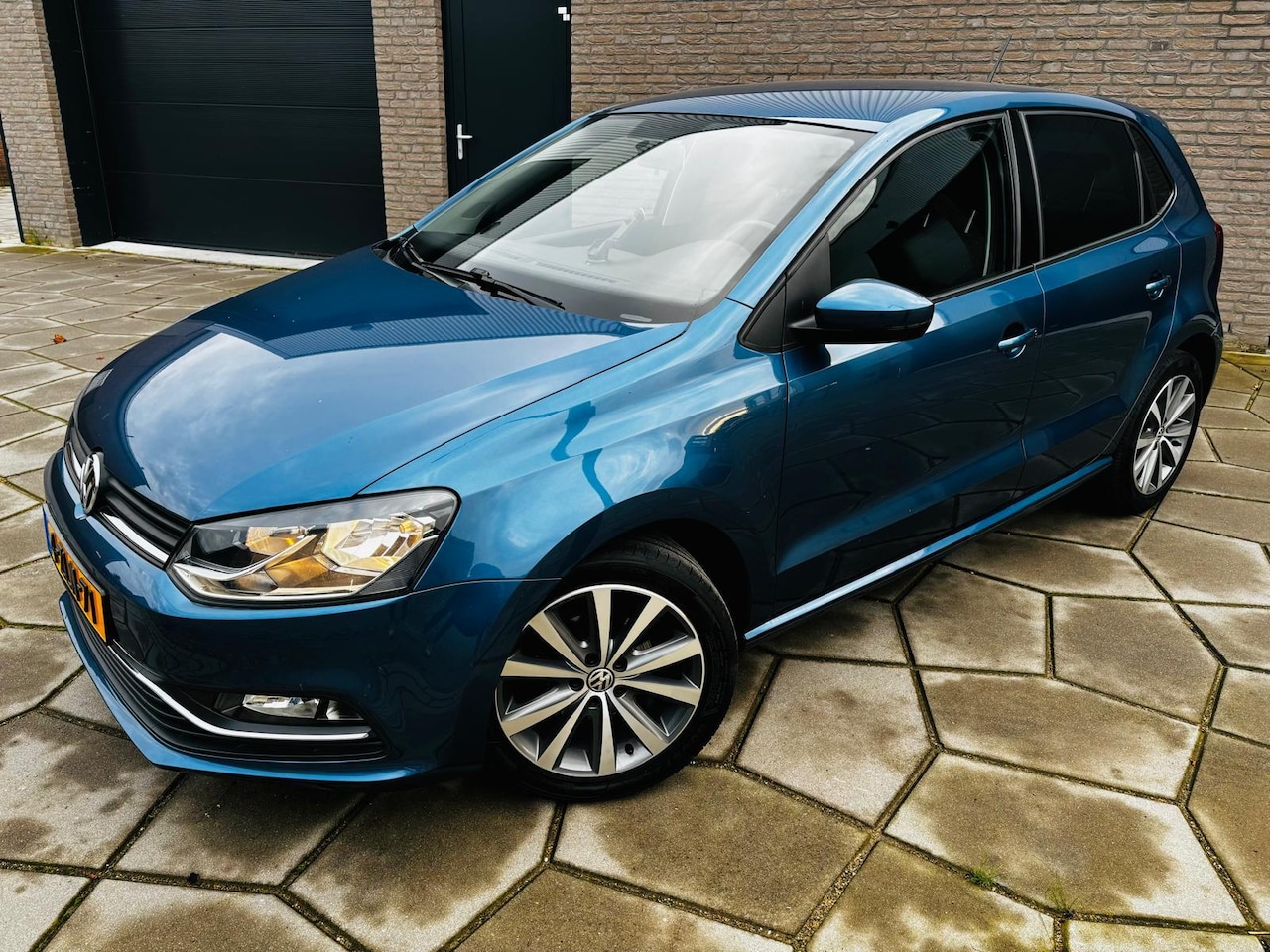 Volkswagen Polo - 1.0 Comfortline 1.0 Comfortline - AutoWereld.nl