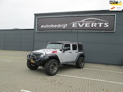 Jeep Wrangler Unlimited - 3.8 Sahara in opdracht te koop zeer nette en complete auto inruil beperkt mogelijk