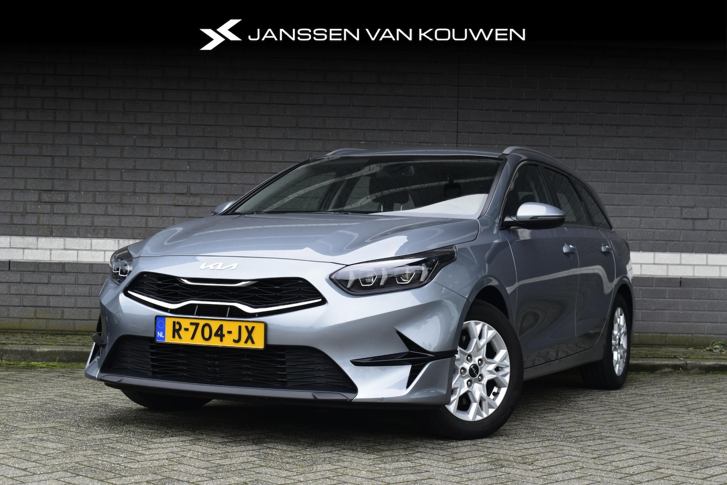 Kia Cee'd Sportswagon - Ceed 1.0 T-GDi DynamicLine / Navigatie / Camera / Dealer onderhouden - AutoWereld.nl