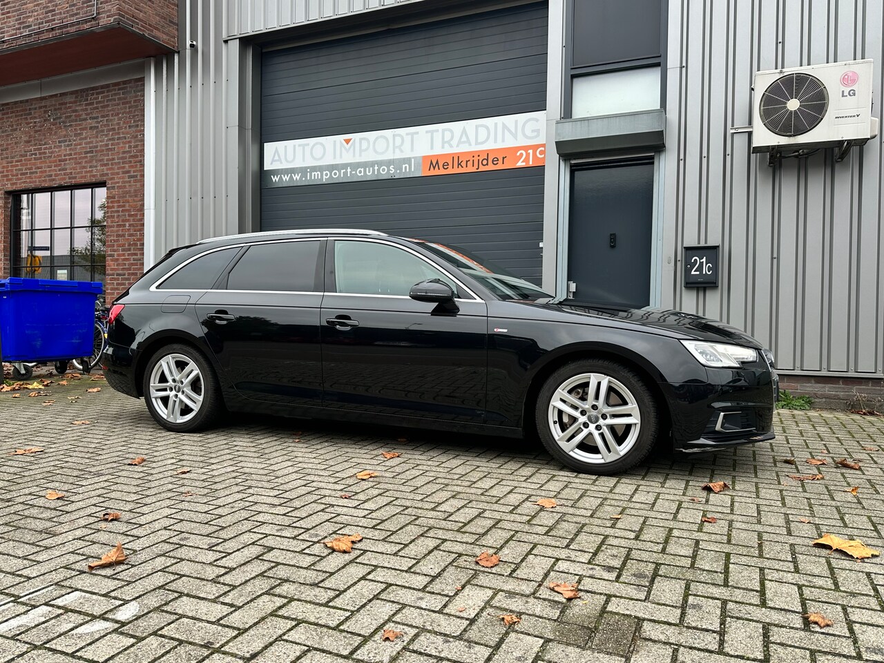 Audi A4 Avant - 2.0 TDI quattro Sport Pro Line S Spring Advantage Automaat, 2x S-Line pakket, Trekhaak, Navigatie - AutoWereld.nl