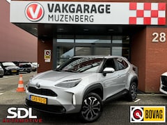 Toyota Yaris Cross - 1.5 Hybrid Dynamic // FULL LED // KEYLESS // CAMERA+SENSOREN // NAVI+CARPLAY // STUUR+STOE