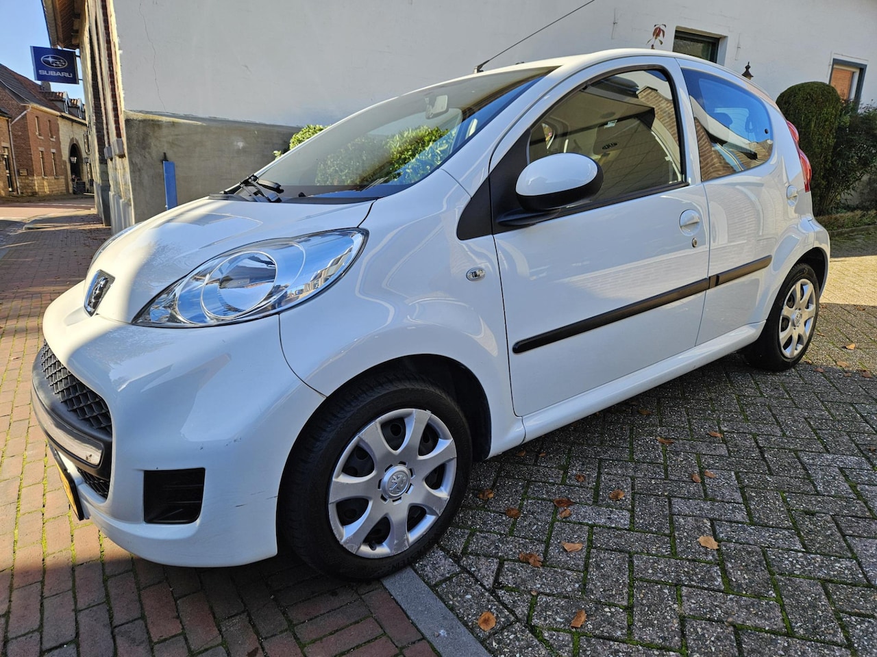 Peugeot 107 - 1.0-12V XS 1 ste eigenaar / compl. onderhouden - AutoWereld.nl