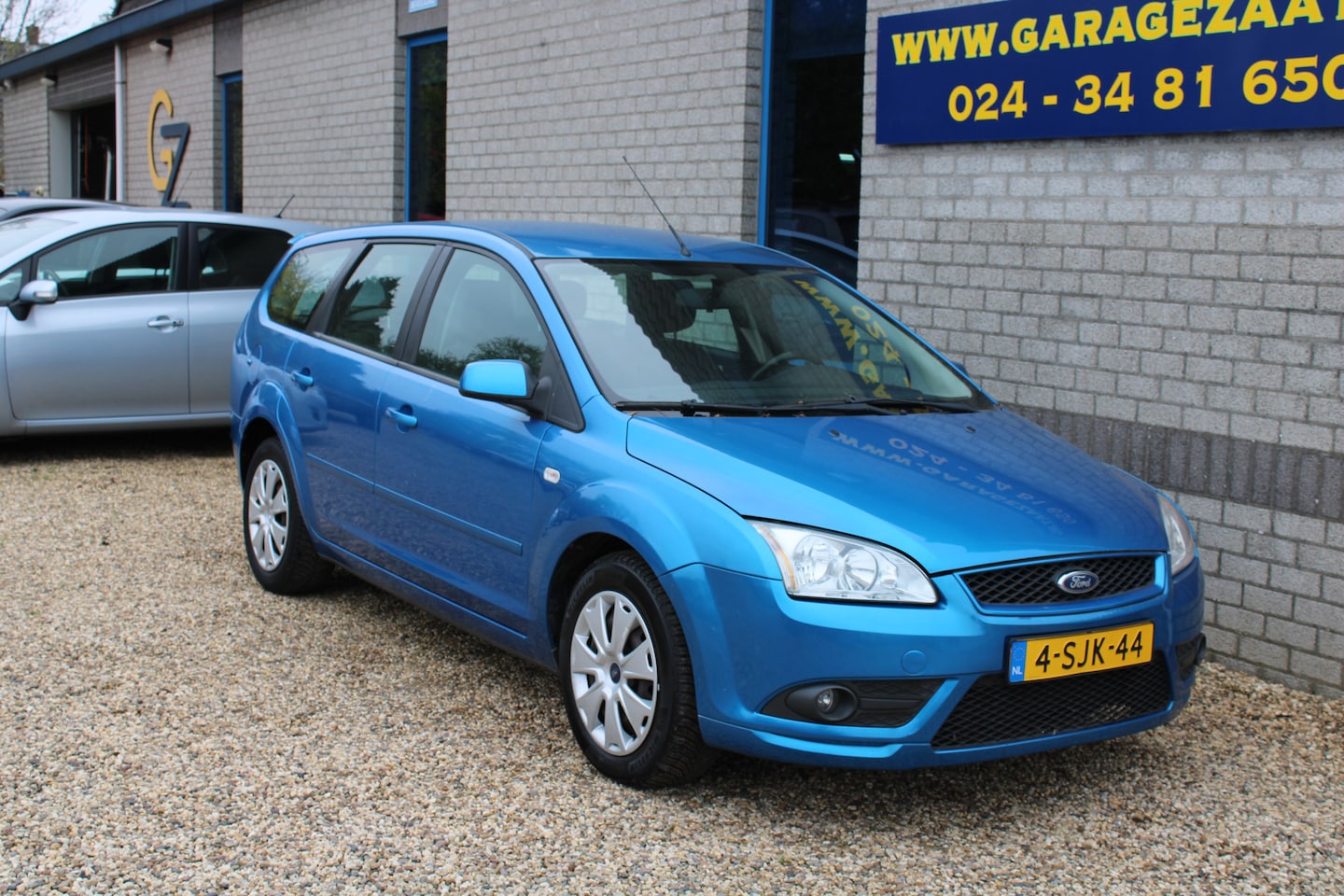 Ford Focus Wagon - 1.6-16V Trend Airco Lm velgen - AutoWereld.nl