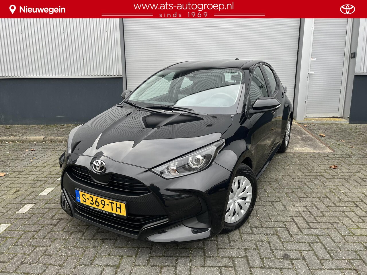 Toyota Yaris - 1.5 VVT-i Active 1.5 VVT-i Active , Benzine handgeschakeld, Apple/Android navigatie - AutoWereld.nl