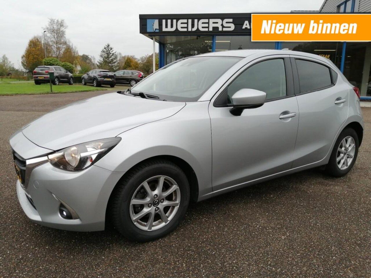 Mazda 2 - 1.5 90pk Sport Selected, Navi, Camera, 16 inch, Cruise control - AutoWereld.nl