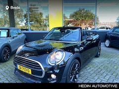 MINI Cabrio - 1.5 Cooper |17" LM Cosmos Spoke zwart| Park Distance Control achter (PDC) | Elektrisch ver