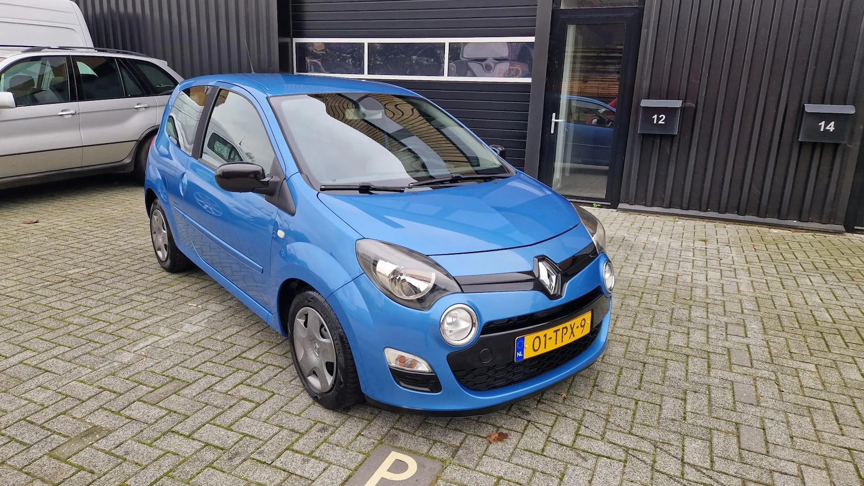 Renault Twingo - 1.2 16V Dynamique Airco - AutoWereld.nl