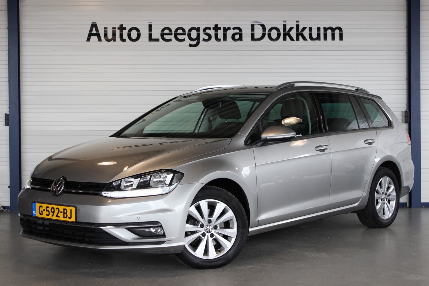 Volkswagen Golf Variant - 1.6 TDI Comfortline Business Camera | Carplay | Adapt. Cruise | Privacy glass | Stoelverw. - AutoWereld.nl