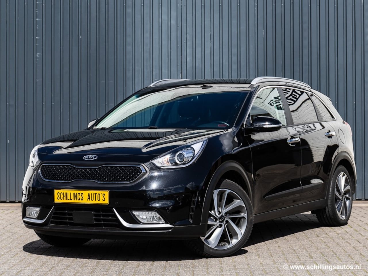 Kia Niro - 1.6 GDI Hybr Exec Line Leer Navi Camera JBL 59.000KM! - AutoWereld.nl