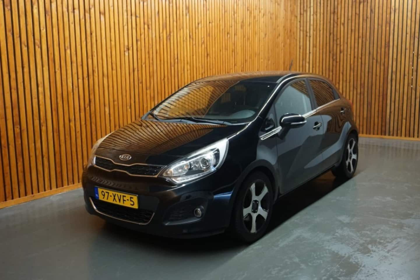 Kia Rio - 1.4 CVVT SUPER PACK/ CLIMA/ NAVI - AutoWereld.nl