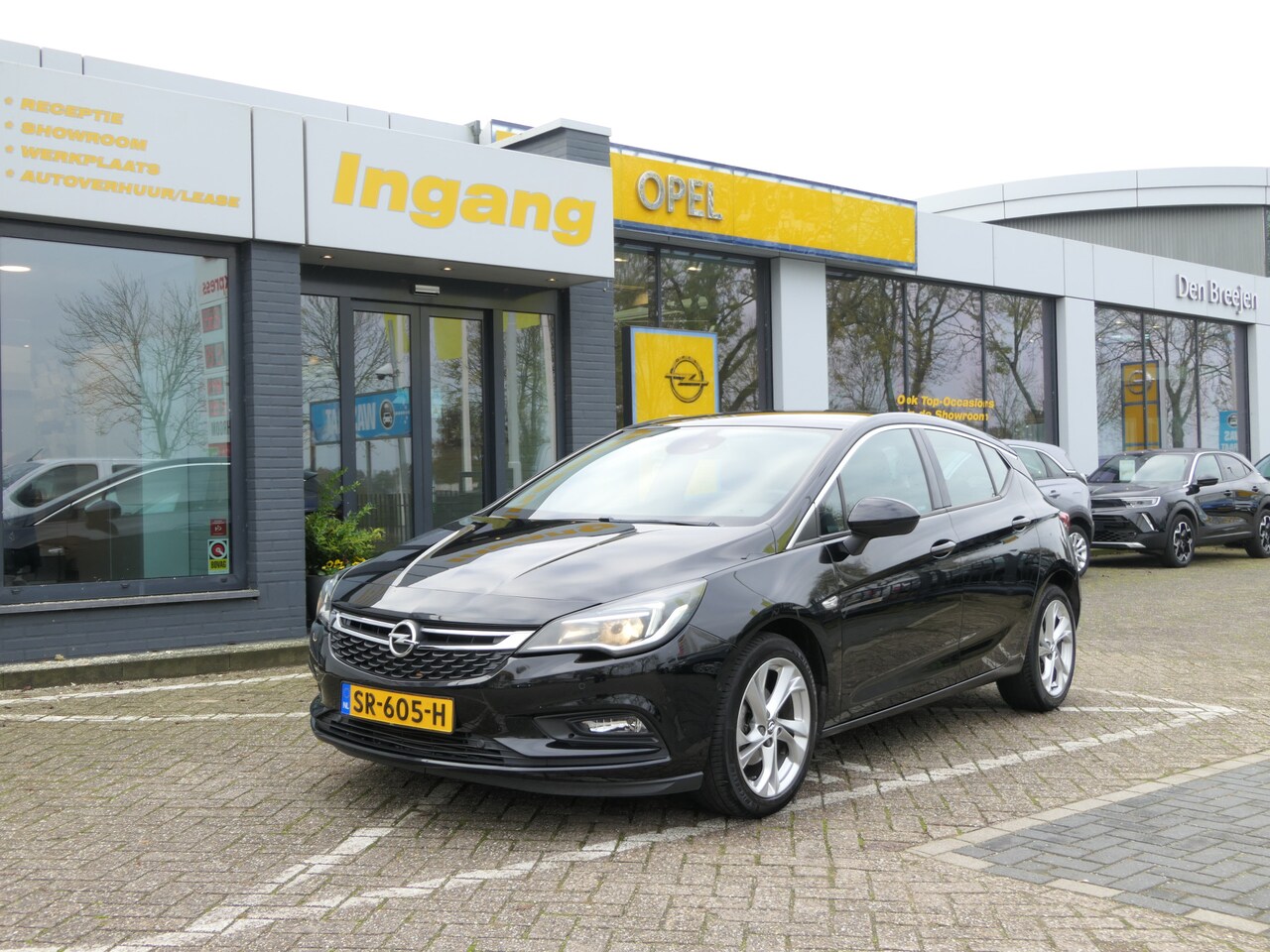 Opel Astra - 1.4 Turbo Innovation | Navigatie | Camera | 17'' LMV - AutoWereld.nl