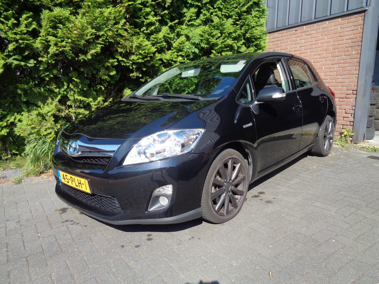 Toyota Auris - 1.8 Full Hybrid Executive 1.8 Full Hybrid Executive,Navi,Leder,Camera,PDC - AutoWereld.nl