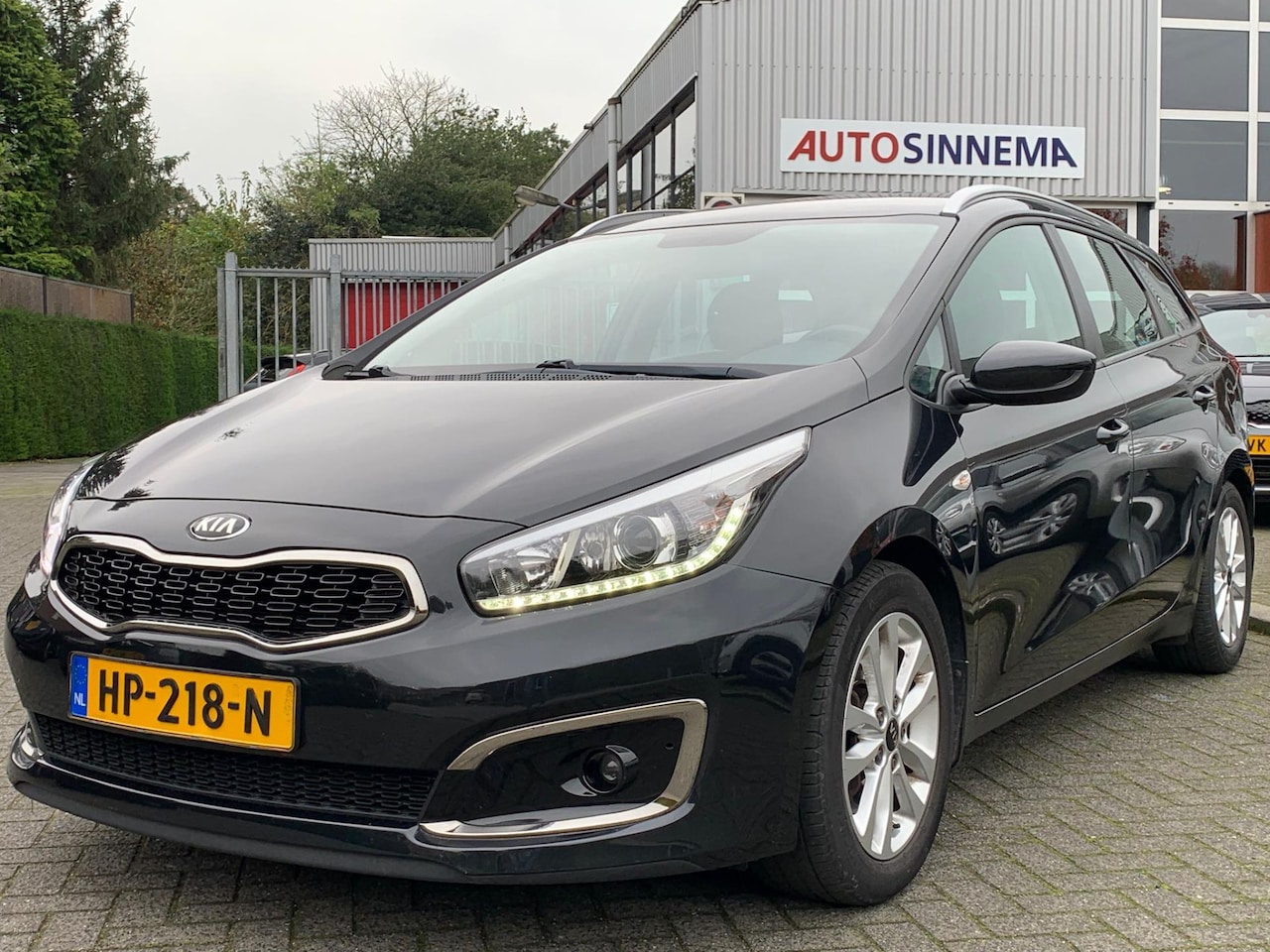 Kia Cee'd Sportswagon - 1.6 GDI First Edition Trekhaak Camera Navi - AutoWereld.nl