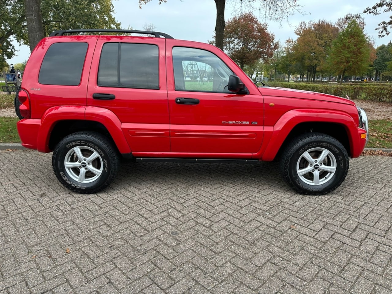 Jeep Cherokee - 3.7i V6 Sport Plus 3.7i V6 Sport Plus - AutoWereld.nl