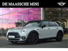 MINI Clubman - Cooper Automaat / Panoramadak / Achteruitrijcamera / LED / Comfort Access / Park Assistant