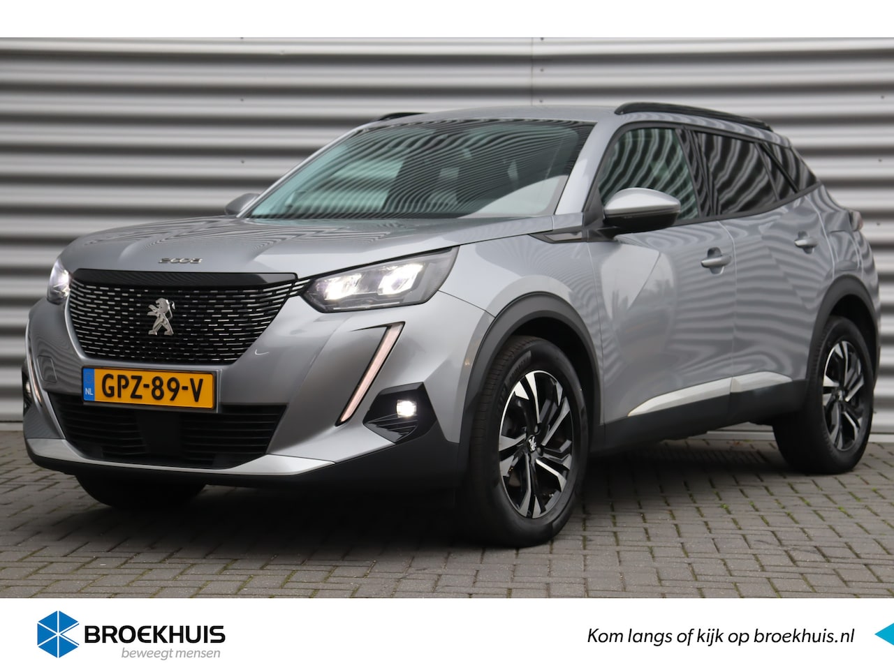 Peugeot 2008 - 1.2 PURETECH 130PK ALLURE PACK / NAVI / LEDER / CLIMA / LED / PDC / 17" LMV / CAMERA / KEY - AutoWereld.nl