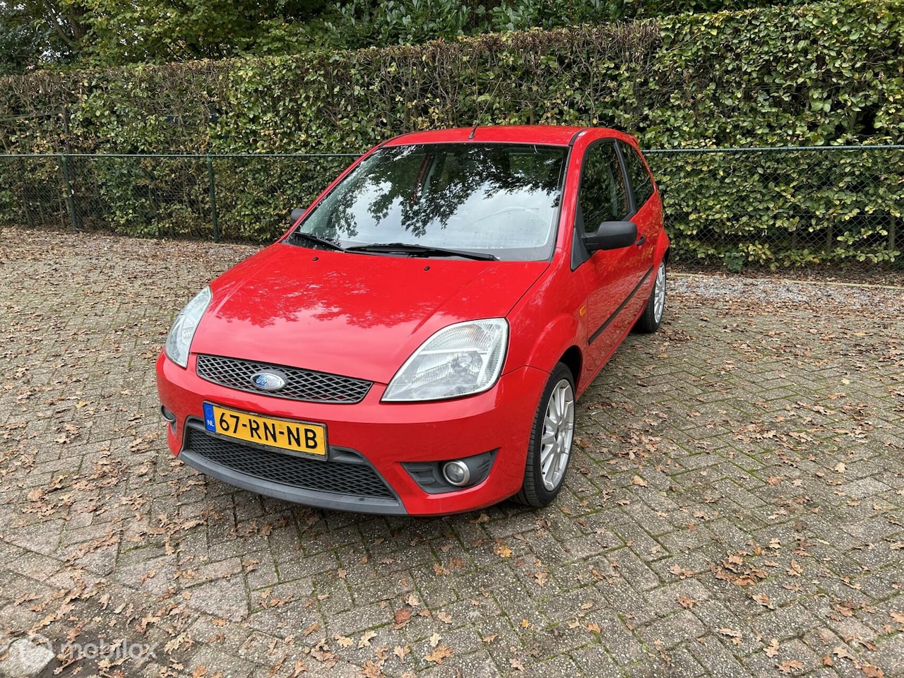 Ford Fiesta - 1.6-16V Sport 1.6-16V Sport, NL, trekhaak, elek. ramen, N.A.P. - AutoWereld.nl