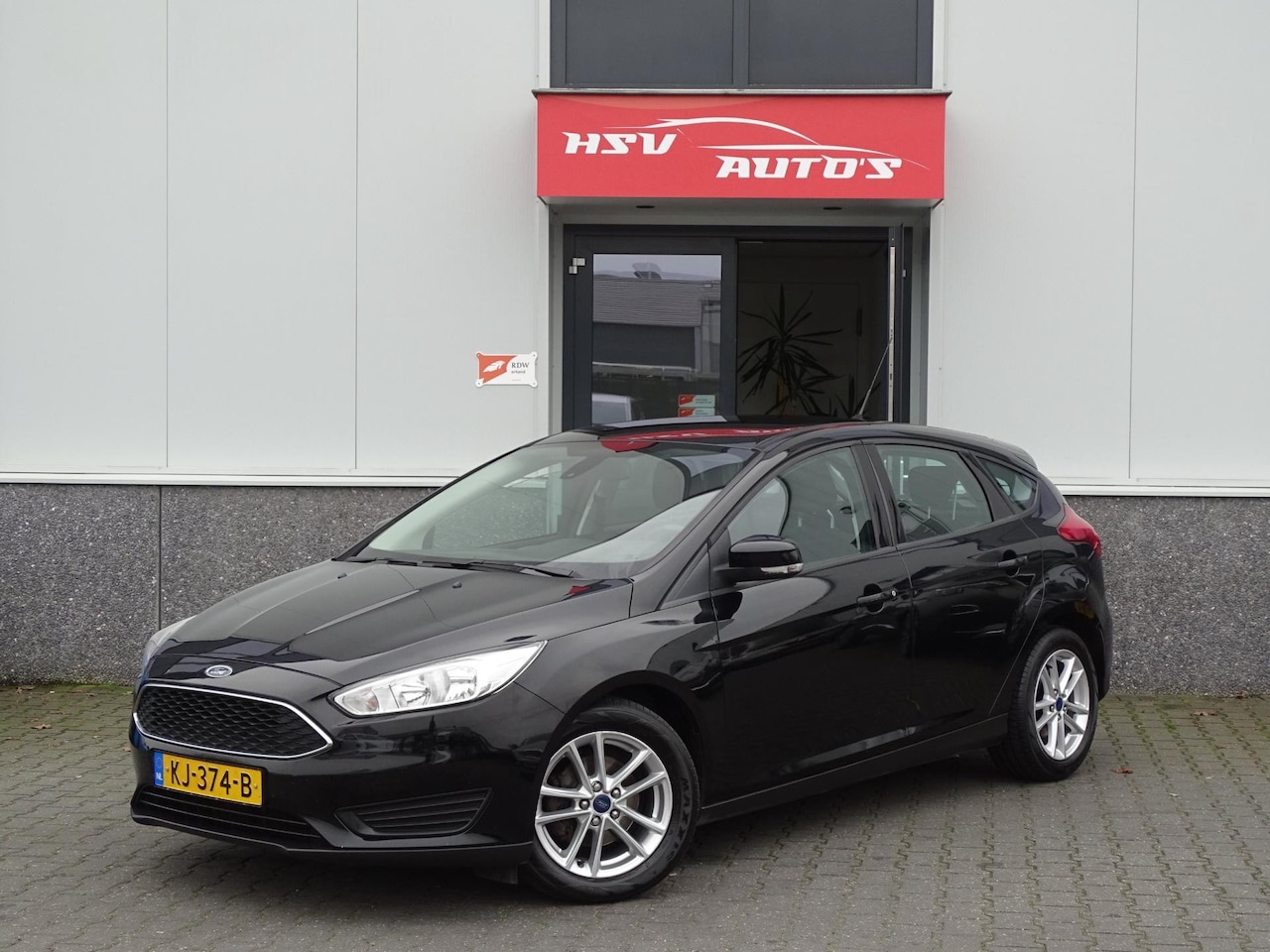 Ford Focus - 1.0 Trend airco LM navigatie org NL - AutoWereld.nl