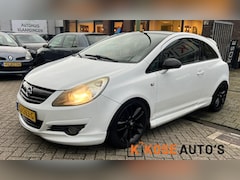 Opel Corsa - 1.4-16V White Edition