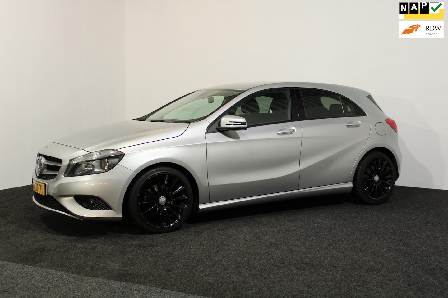 Mercedes-Benz A-klasse - 180 4U3 incl. nieuwe APK en afleveringsbeurt! - AutoWereld.nl