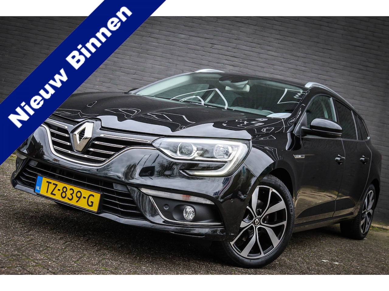 Renault Mégane Estate - 1.3 TCe Bose Net binnen; Jouw droomauto? - AutoWereld.nl