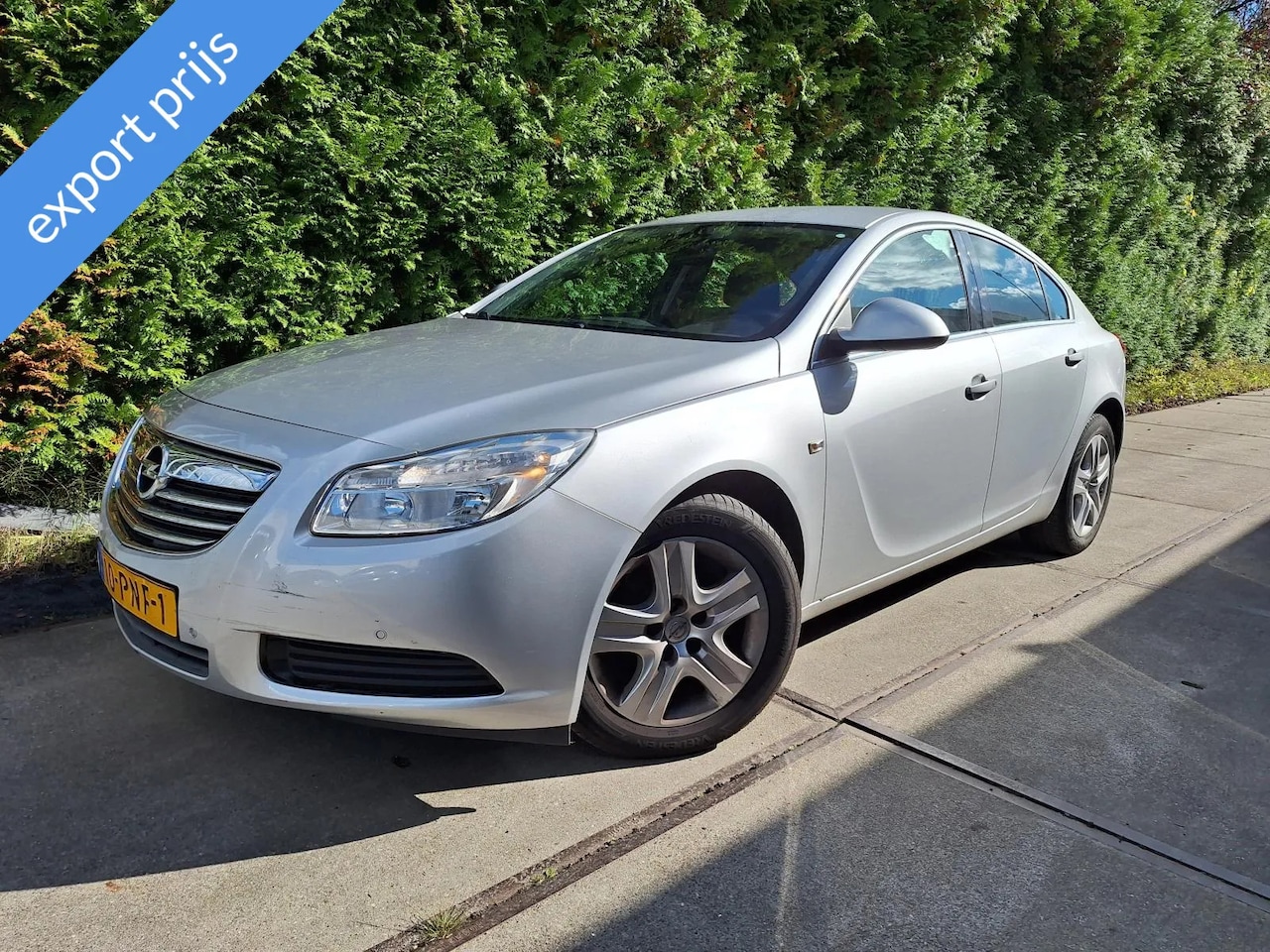 Opel Insignia - 2.0 CDTI Business Edition 2.0 CDTI Business Edition - AutoWereld.nl