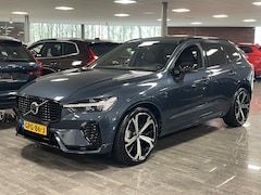 Volvo XC60 - T6 AWD Recharge Ultimate Dark | Luchtvering | Bowers & Wilkins | 360° Camera | Head-Up dis