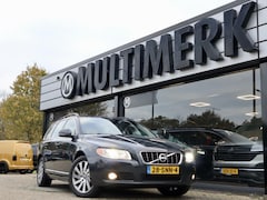 Volvo V70 - 2.0D 5 Cilinder Momentum Automaat, Leder, Trekhaak