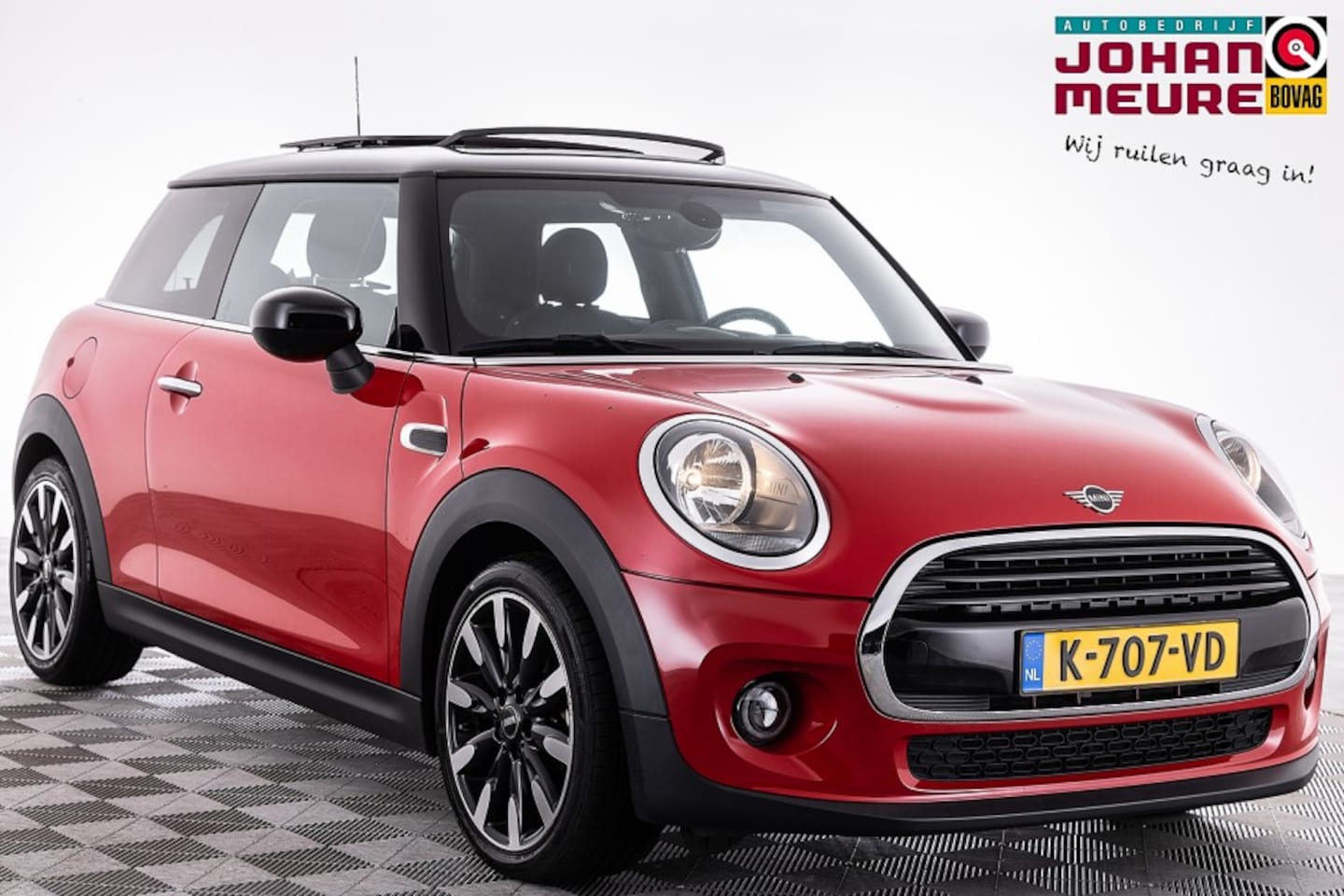 MINI Cooper - Mini 1.5 Chili | PANORAMADAK | LEDER ✅ 1e Eigenaar . - AutoWereld.nl